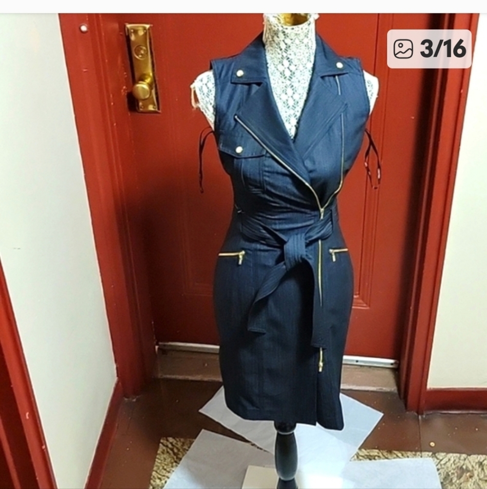 Calvin Klein Goldtone Accent Dark Blue Belted Sleeveless  Dress Size 0 NWT